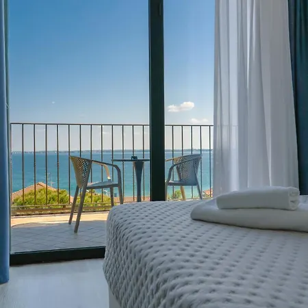 Ahg Riva Del Sole Hotel - Adults Only Moniga del Garda Exterior photo