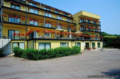 Riva Del Sole 4*