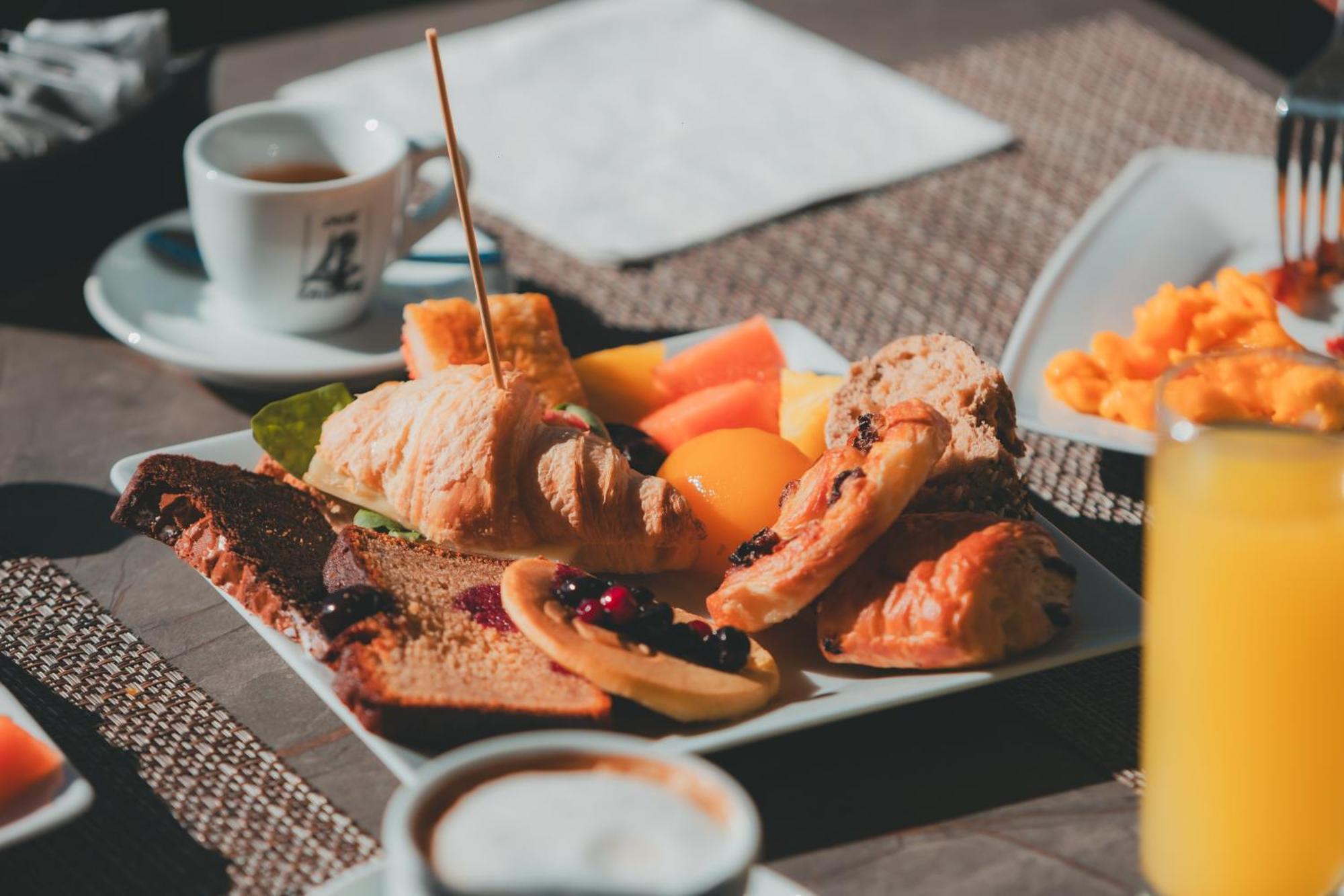 Ahg Riva Del Sole - Adults Only Hotel Moniga del Garda