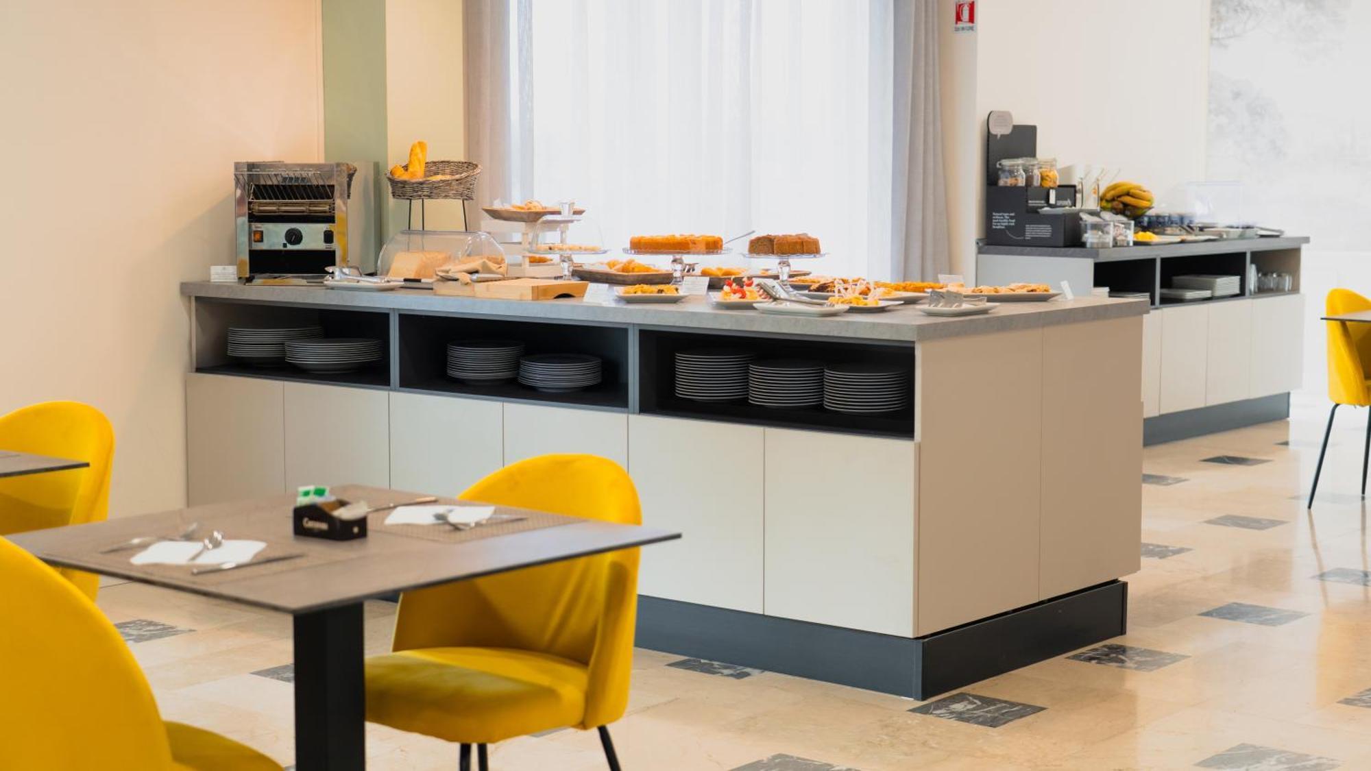 Ahg Riva Del Sole - Adults Only 4* Moniga del Garda