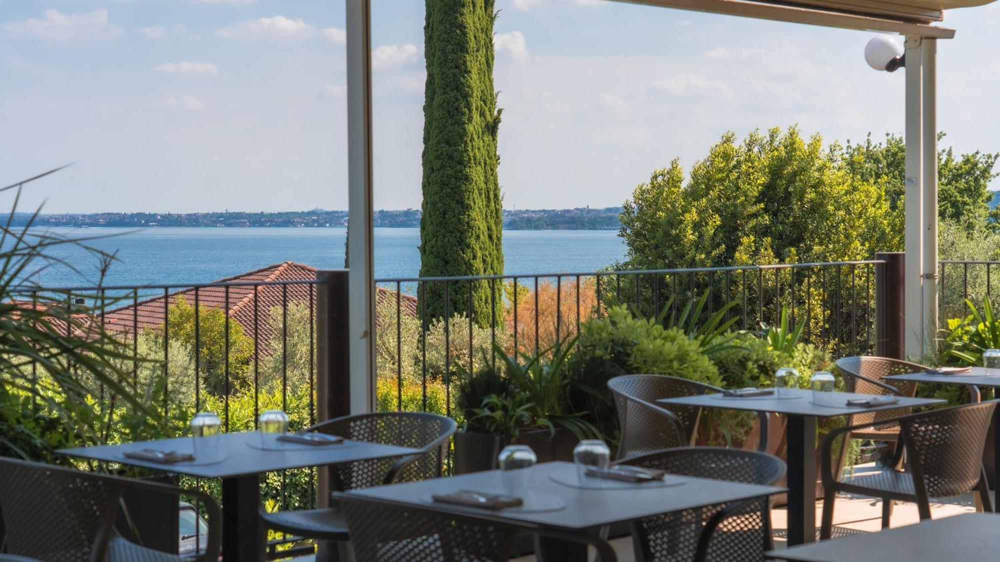 Hotel Ahg Riva Del Sole - Adults Only Moniga del Garda