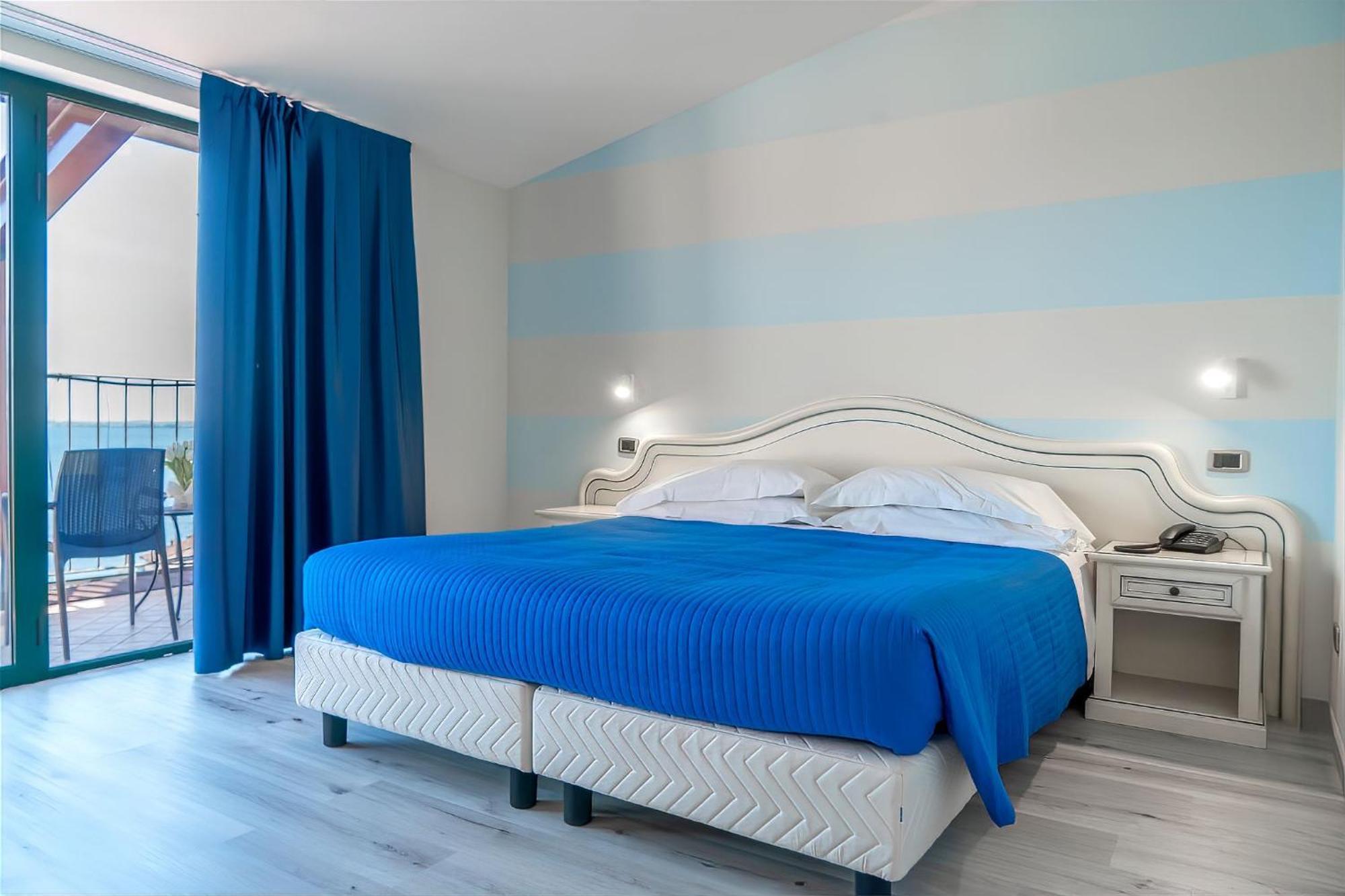 Riva Del Sole Hotel